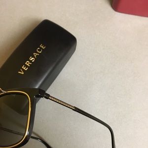 Meet your Posher, Stephen